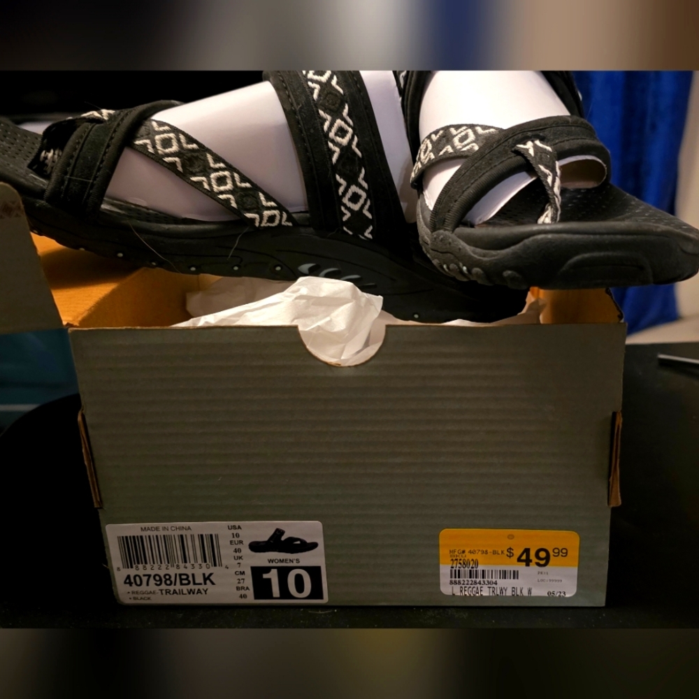 Skechers trailway Reggae sandles